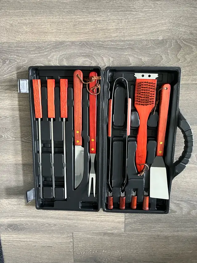Sago Brands BBQ Tool Set559280968602101761