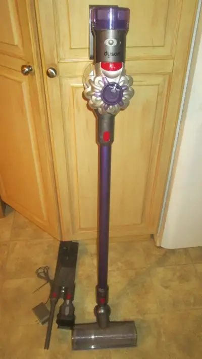 Dyson V7 Motorhead Cordless Handheld Stick Vacuum & Accessories, View more