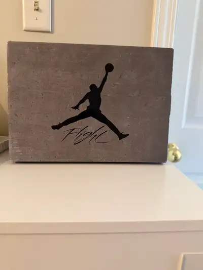 Air Jordan 4 Retro basketball shoes Men Size 11, View more