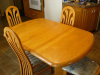 Dining table & chair