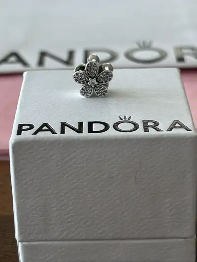 PANDORA DAZZLING DAISY CHARM, View more
