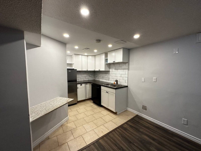 2 bedroom basement for rent Keswick Long Term Rentals Markham