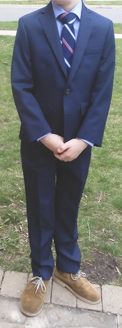 Kid's blue suit size Regular 10, View more