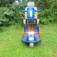 Pride Legend Mobility Scooter excellent condition 