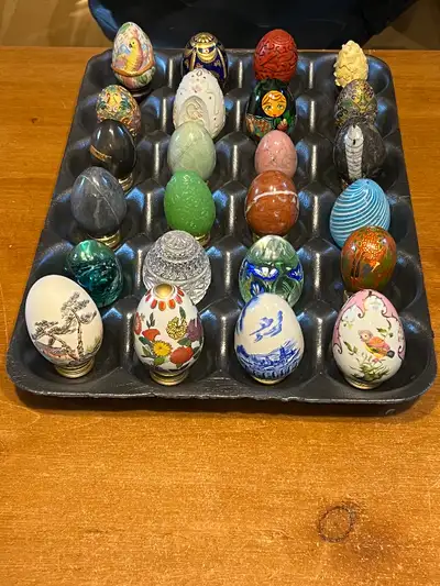 VINTAGE Franklin Mint Eggs and other vintage egg collectibles PI, View more