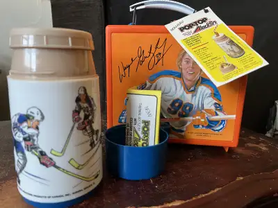 Wayne Gretzky Lunch Pail For Sale, View more