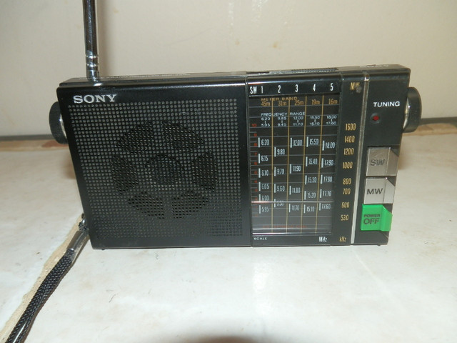 SONY MW/SW 6 Band Receiver ICR-4800 in Other in Dartmouth