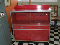 Wanted:  vintage arborite hutch buffet