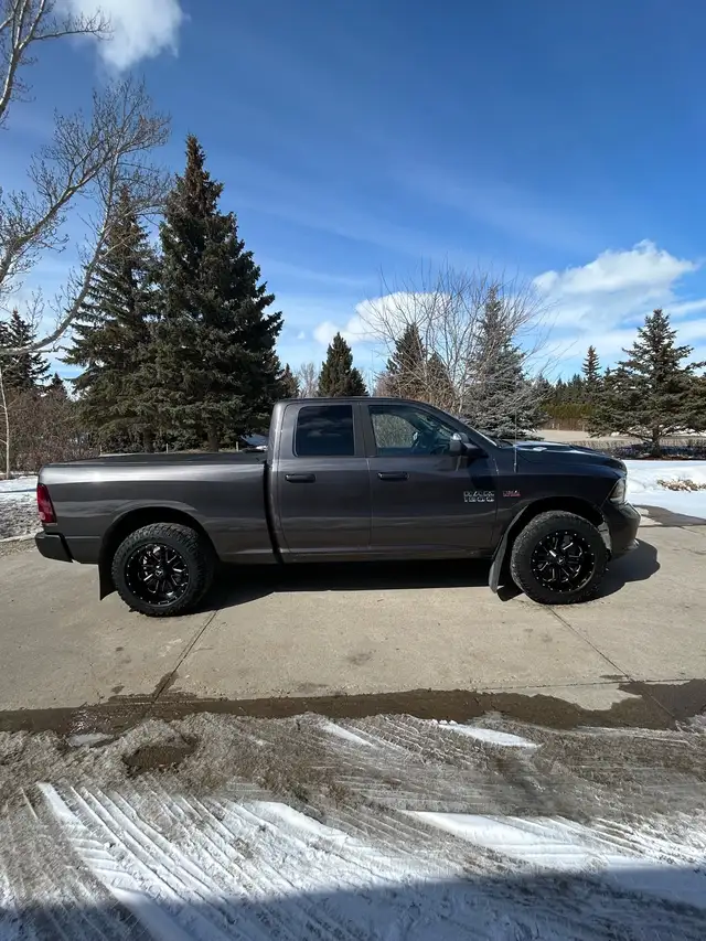 2014 Ram 1500 Sport520332005334077444