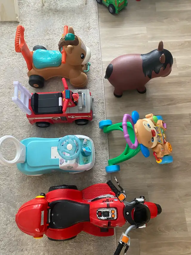 $10 Each - Baby/Toddler Walkers + Ride-On Toys in Toys in Oakville / Halton Region - Image 9