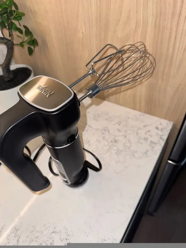 FOR SALE - BRAND NEW: Ninja CI100C Foodi Power Mixer System in Processors, Blenders & Juicers in Cambridge - Image 5