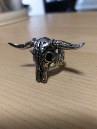 Skull bull ring stainless steel