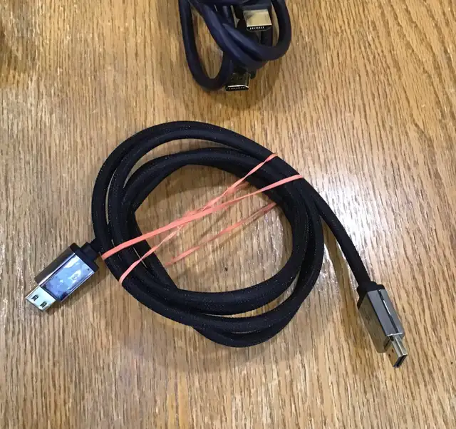 Dynex HDMI Cables495871198800138242