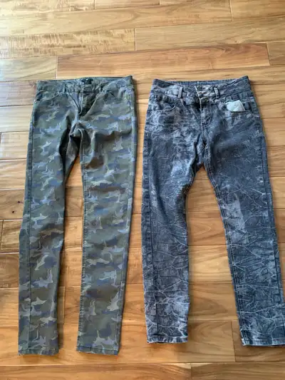 size 11/12 skinny jeans , View more