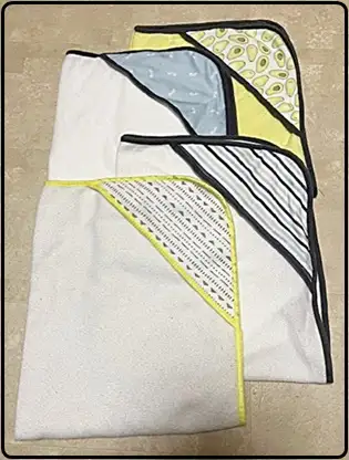 4 Baby Bath Towels $10, View more