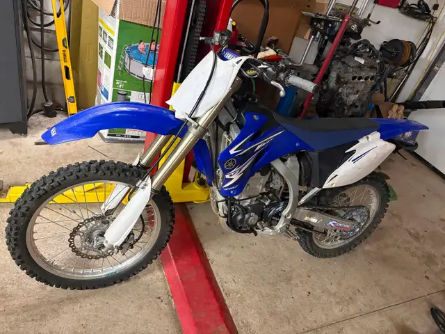 Yamaha YZ450F in Dirt Bikes & Motocross in Hamilton - Image 3