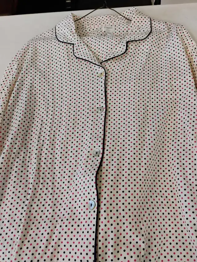 Claudel Lingerie Pajamas 1X in Women's - Tops & Outerwear in Winnipeg - Image 5