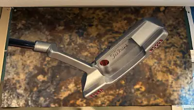 Scotty Cameron flags , View more