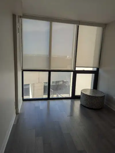 Room for rent in Vaughn condo tower for $1000 per month . Room comes with its own private bathroom w...