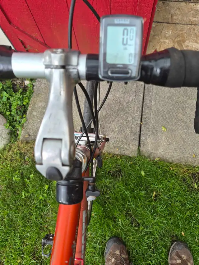 Scott Road Bike in Road in Ottawa - Image 8