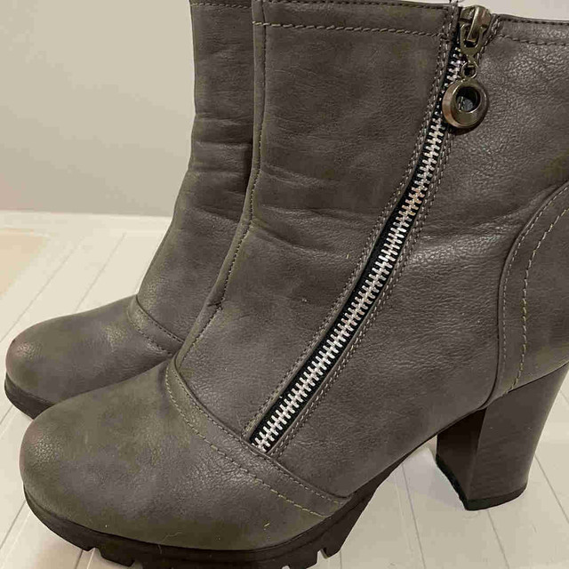 Bottes à talon  dans Femmes - Chaussures  à Drummondville