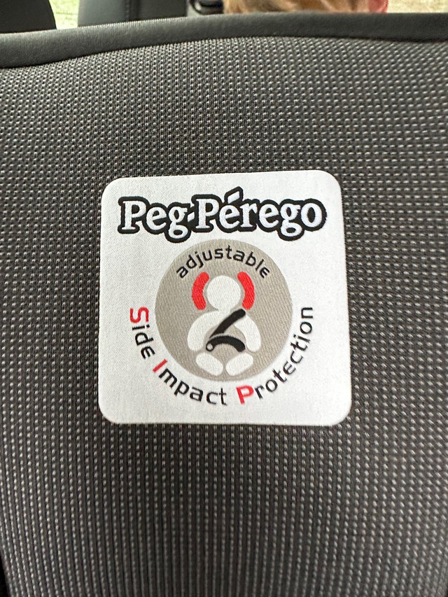 Car Seat - Peg Perego in Strollers, Carriers & Car Seats in Fredericton - Image 3