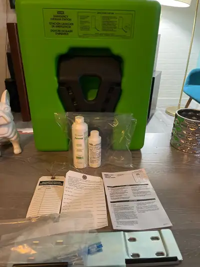 BRAND NEW Portable Eyewash Station & Setup- 150$, View more