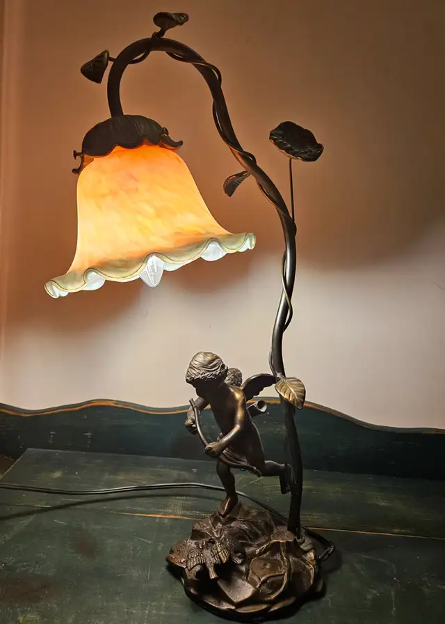 ANTIQUE ART DECO SIGNED BRONZE TABLE LAMP in Indoor Lighting & Fans in City of Toronto - Image 10