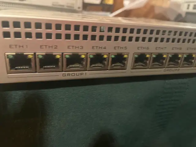 MikroTik RouterBOARD 1100AHx463694126776451122