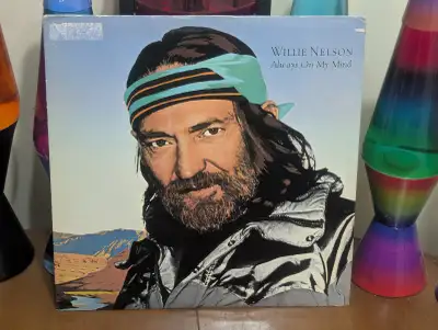 Willie Nelson ( Always On My Mind ) Vintage Vinyl 1982, View more