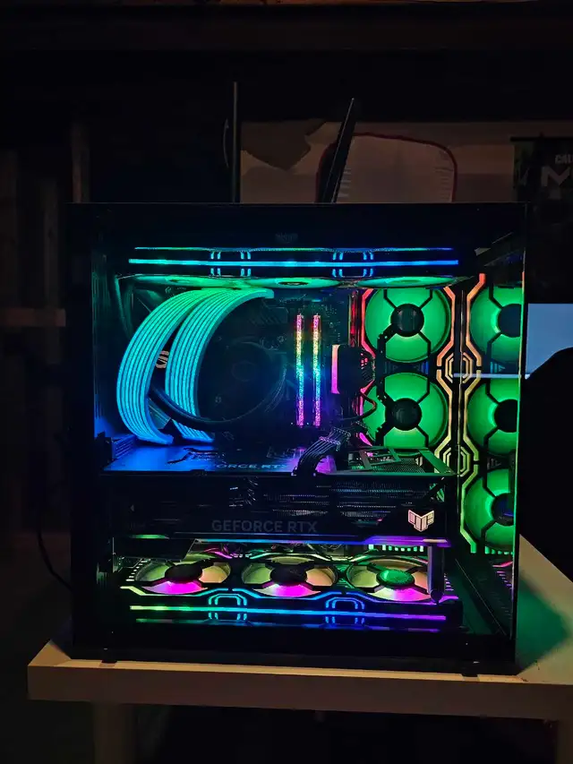 Gaming and Editing PC429387203929722881