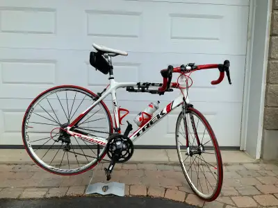 Road Bike / vélo de route : Trek Madone, View more