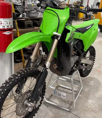 2020 Kawasaki KX85, Recent top end, New Chain, Sprockets & Filter. Excellent shape. Upgraded to bigg...