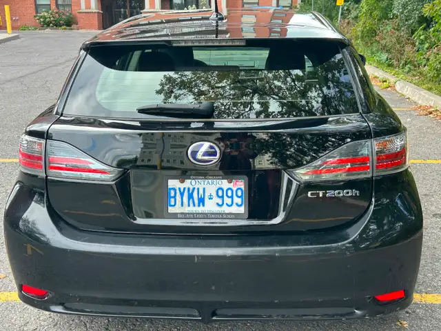 2012 LEXUS CT200 H Excellent Condition567889533432637442
