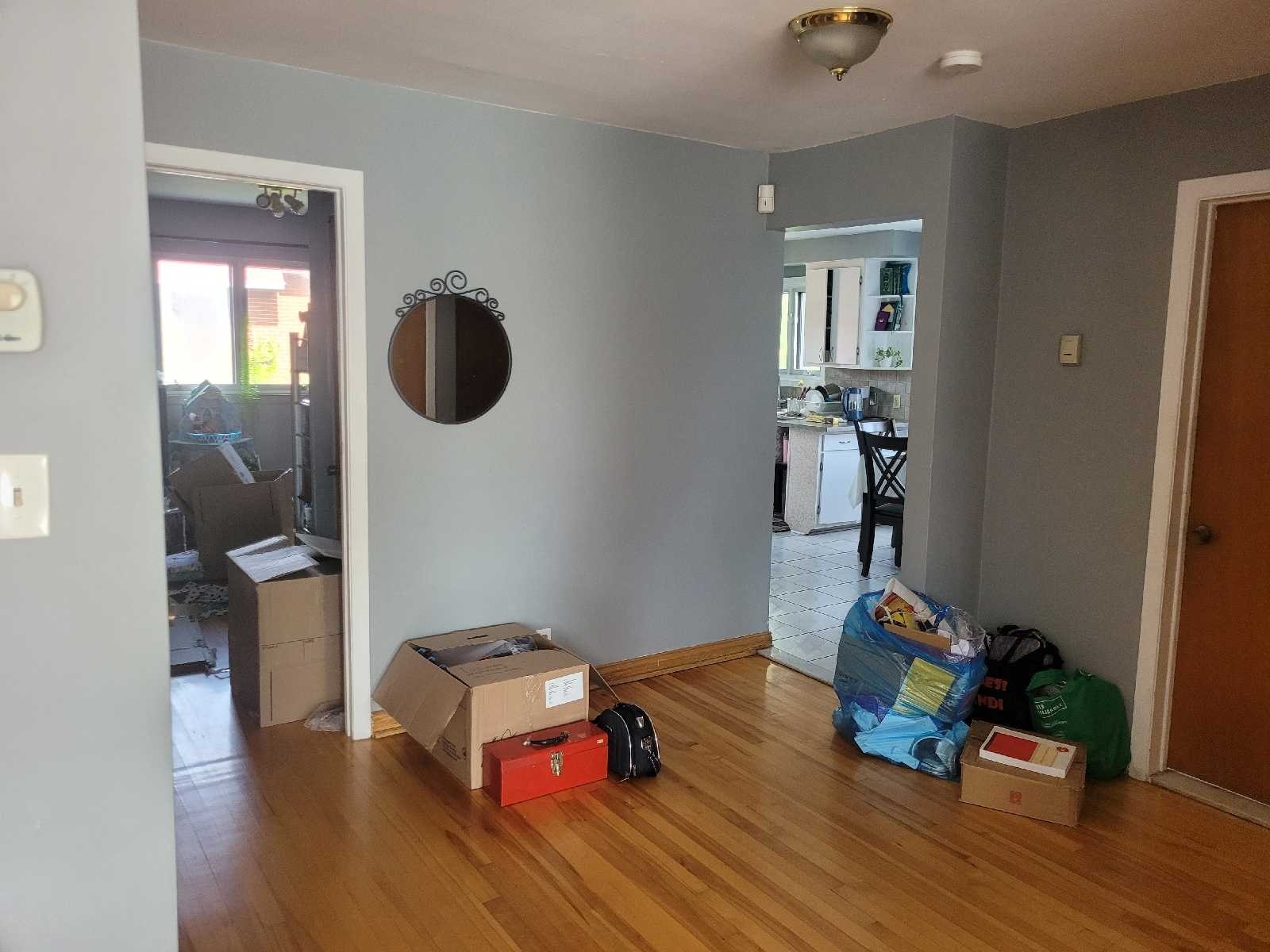 5 1/2 a saint léonard — photo 1