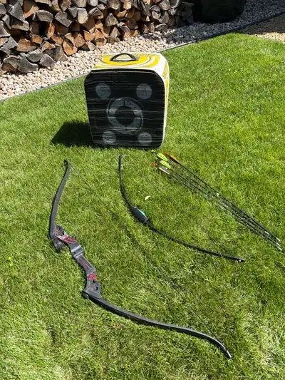 Barnett Archery Bow and Target Set, View more