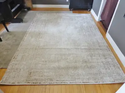NEW Large Beige & Ivory Abstract Area Rug -6'6” x 9', View more