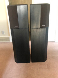 Two classic Bose 10.2  Speakers