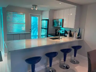 CONDO À POMPANO BEACH  2 MIN PLAGE, View more