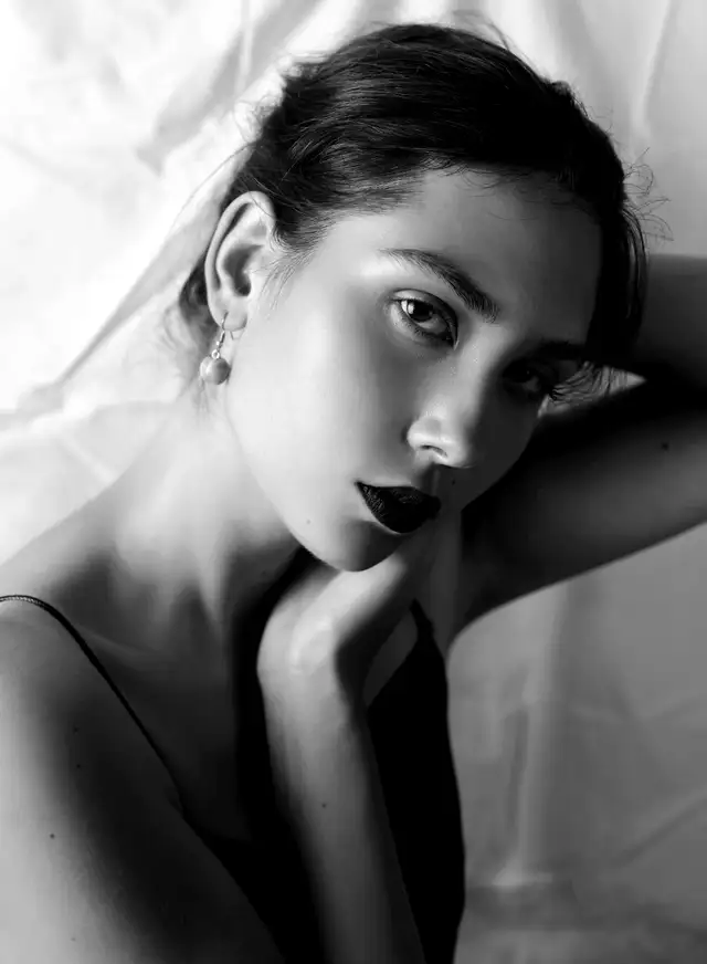 150$/hr Photographer Toronto - Portrait, Love Story, Weddings63235292324483122