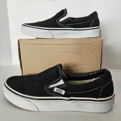 Vans Slip On Classic Low Canvas Shoes Mens 5 Womens 6, View more