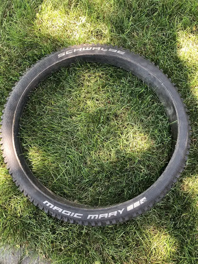 Several 27.5” Schwalbe MTB tires in 2.35” width in Frames & Parts in City of Montréal - Image 6