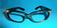 Genuine Vintage Retro 1960s Style Eyeglasses - Optical Frame NEW