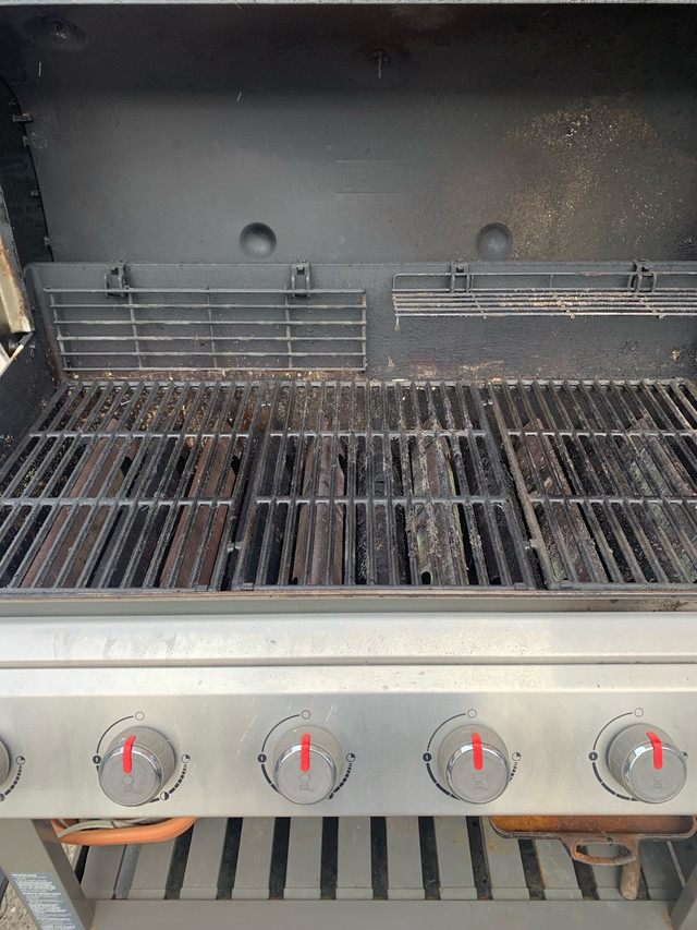 Weber bbq  in BBQs & Outdoor Cooking in Mississauga / Peel Region - Image 2