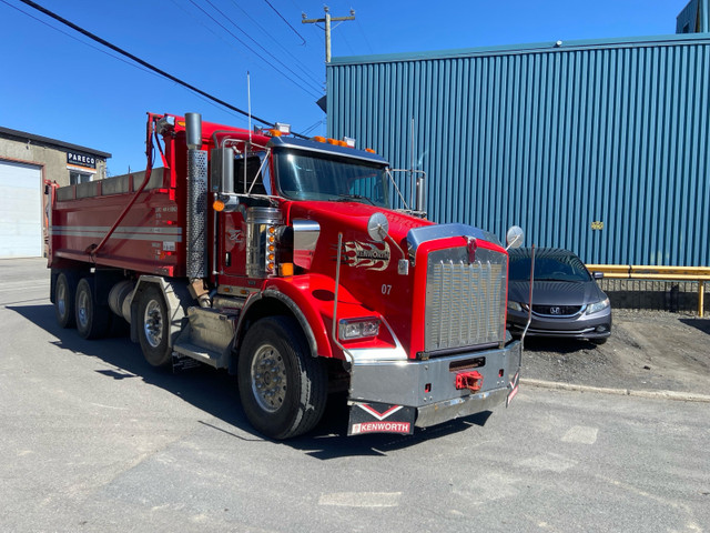 Kenworth T800 2017 dumper  dans Camions lourds  à Ville de Montréal - Image 2