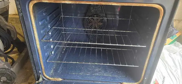 Electric Range Stove in Stoves, Ovens & Ranges in Markham / York Region - Image 4
