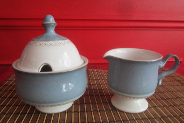 Denby Castile Sugar Bowl with Lid and Creamer in Kitchen & Dining Wares in Ottawa - Image 2