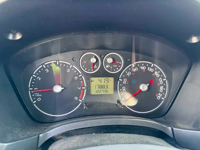 Reefer 2010 Ford Van498589262352240645