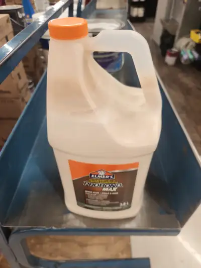 Elmer's wood glue, View more