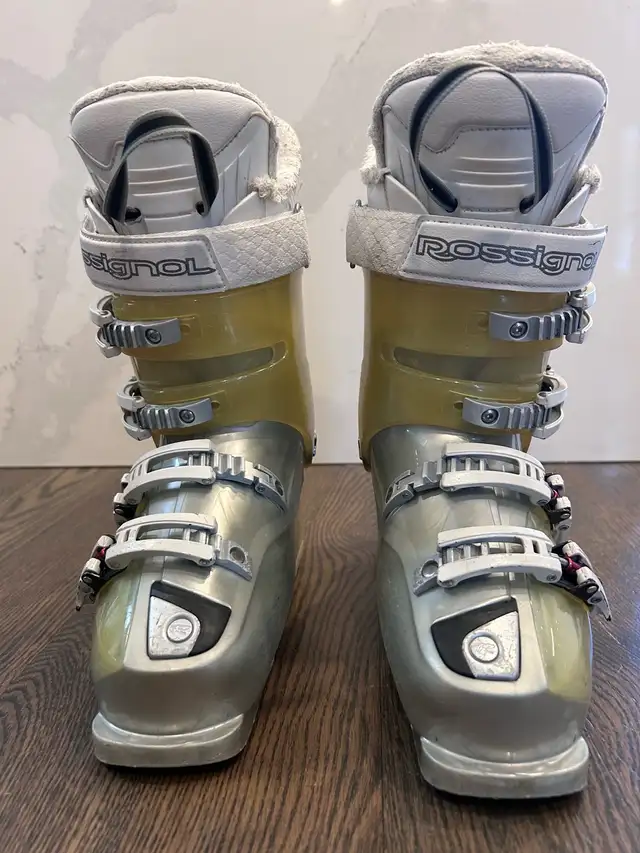 Rossignol Electra 80 Sensor 3 Ski Boots - Size 24.5 in Ski in Ottawa - Image 6